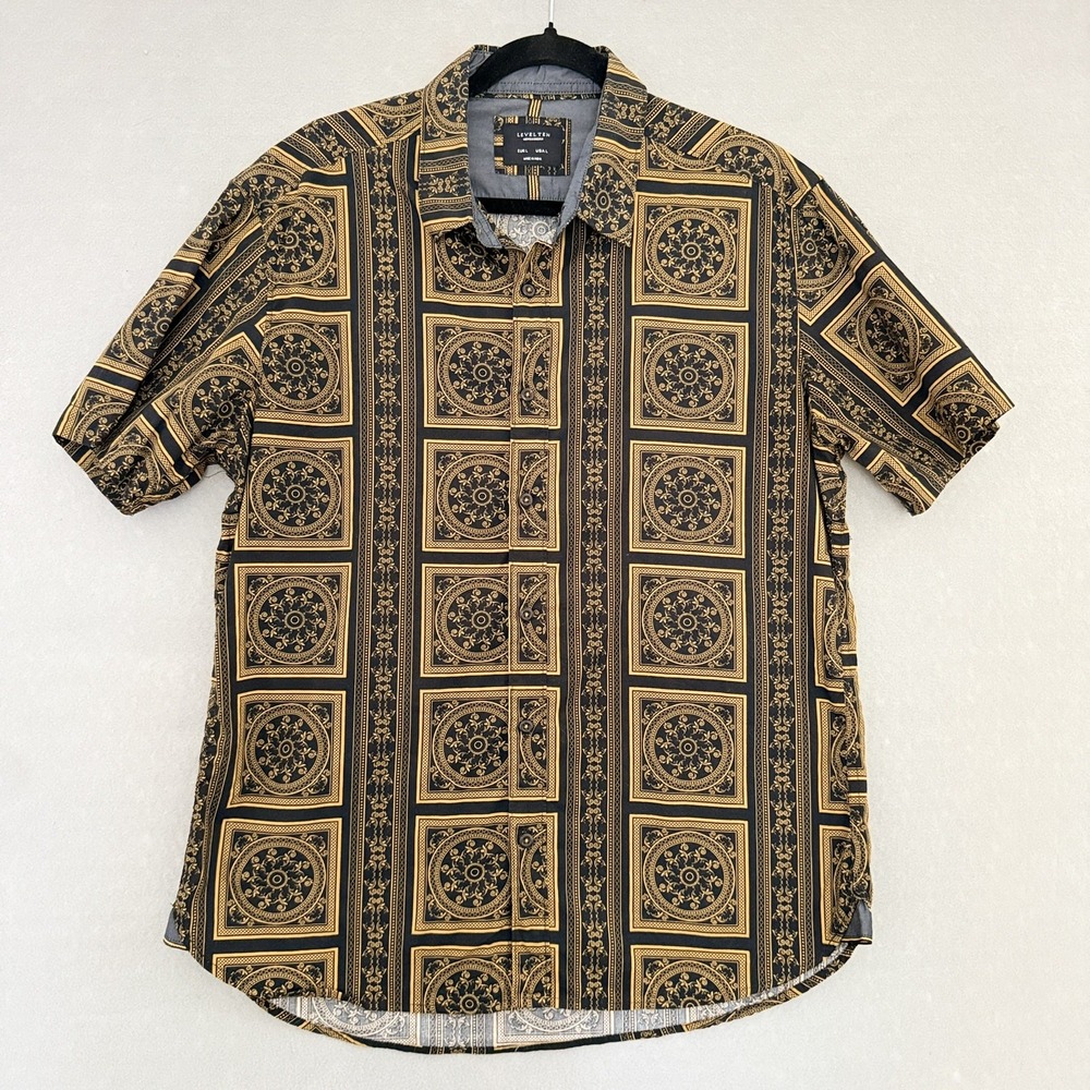 Level Ten Mens Baroque Medallion Short Sleeve Button Up Shirt Black Gold Large